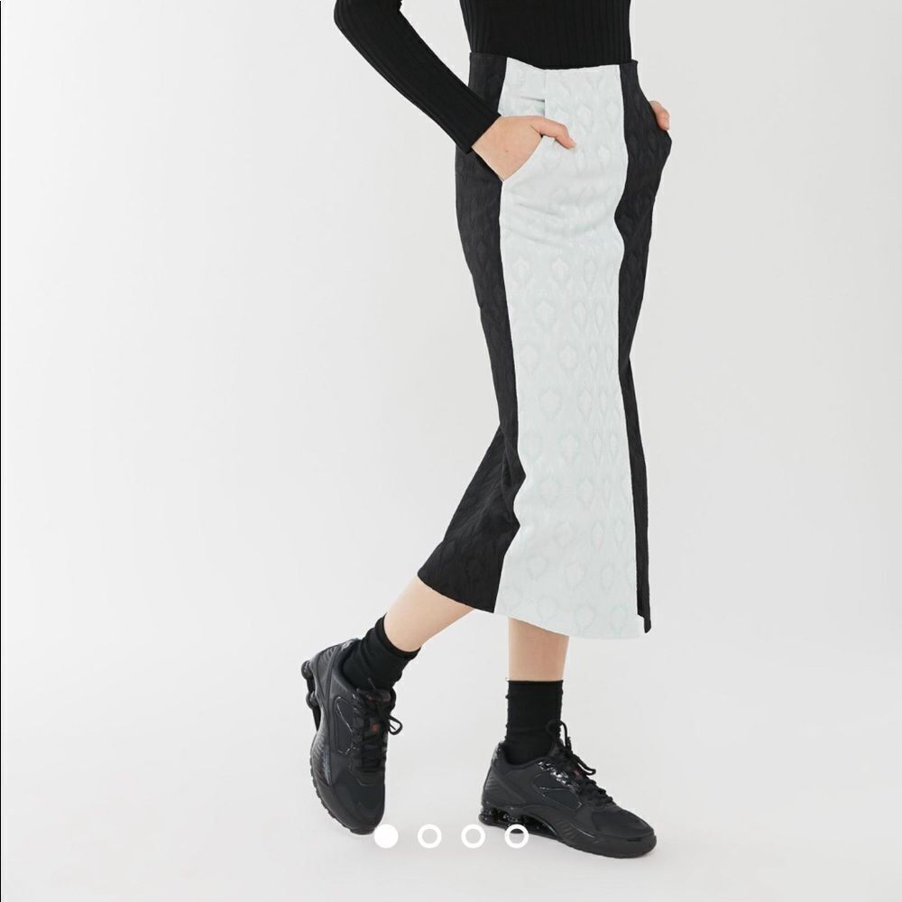 Stylish Black and White Midi Skirt